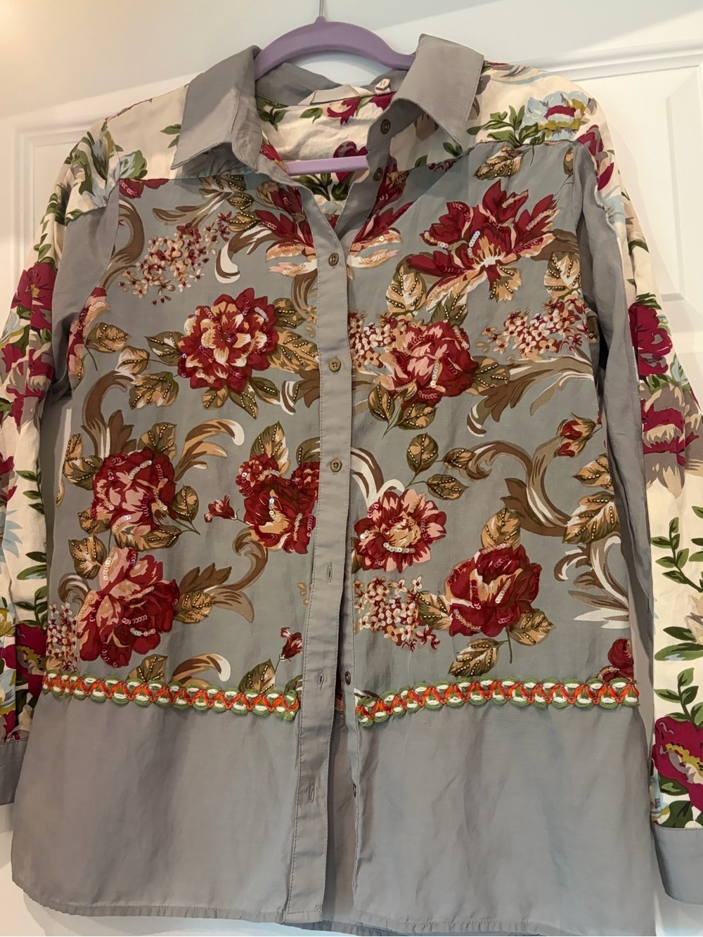 Soft Surroundings Women's Gray Shirt with Red Floral Beaded Print